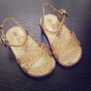 Gold glitter jelly sandal